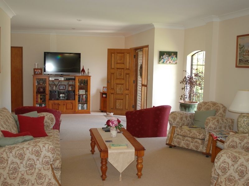 15 Rosedale Drive, Urunga NSW 2455