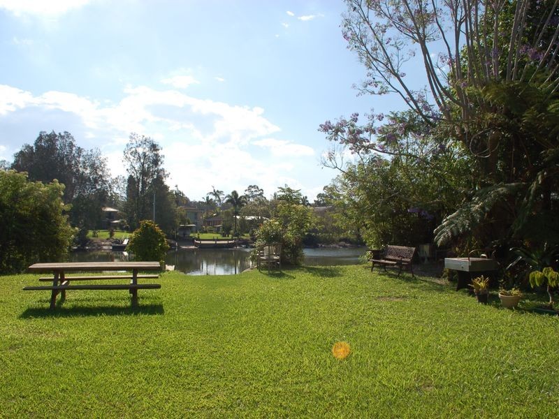 13 Marina crescent, Urunga NSW 2455