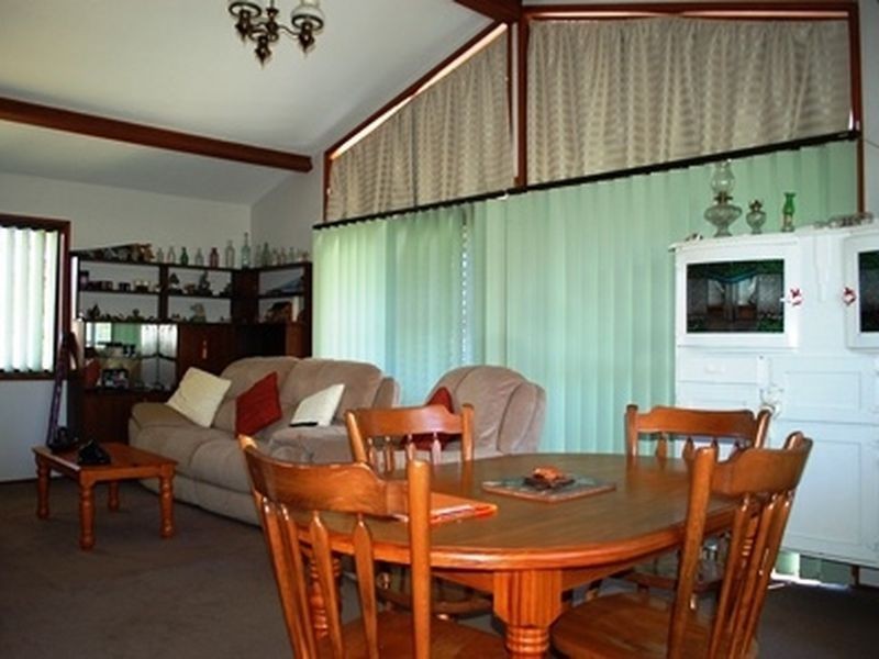 12 Newry Island Drive, Urunga NSW 2455