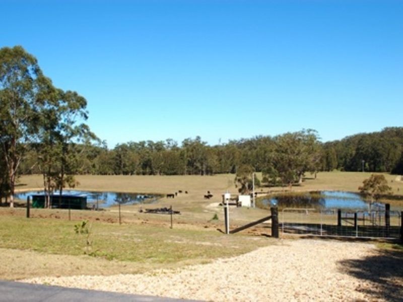 2 Auld Close, Valla NSW 2448