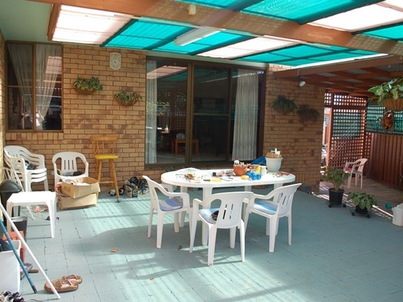 2 Burrawong Parade, Urunga NSW 2455