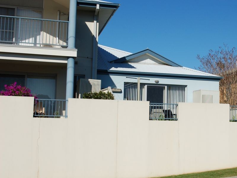 1/14 Coopers Lane, Urunga NSW 2455