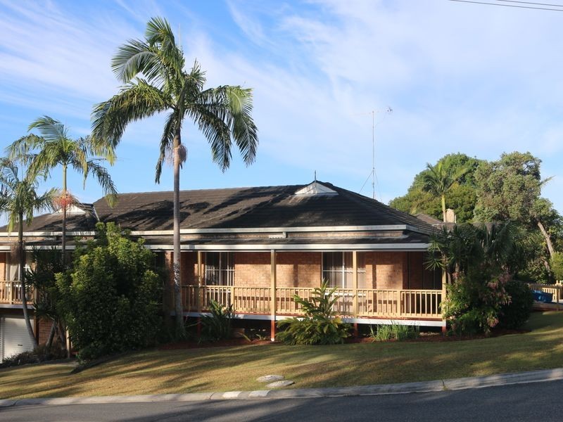 1/2 The Glen, Hyland Park NSW 2448