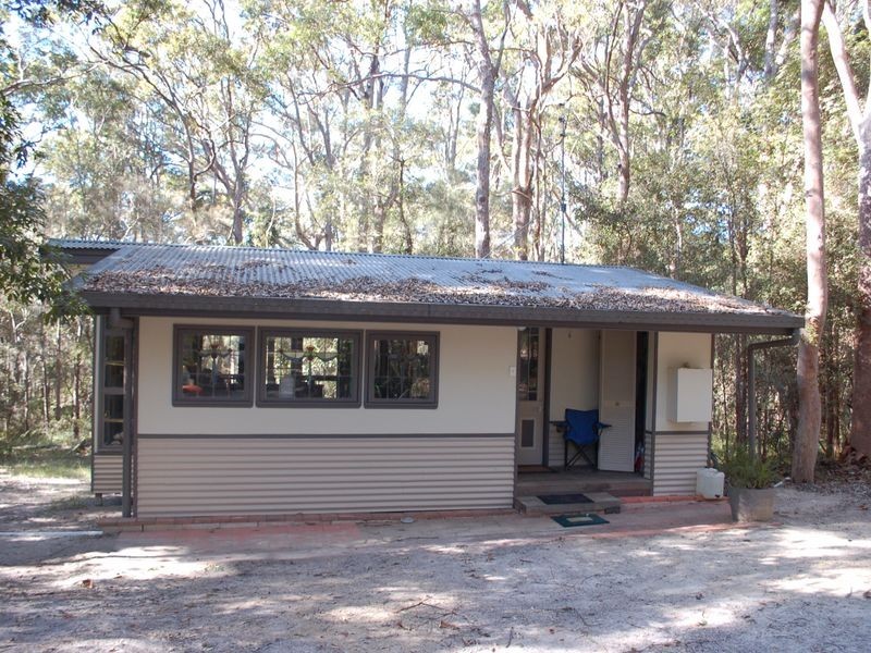 18 Wiri Place, Urunga NSW 2455