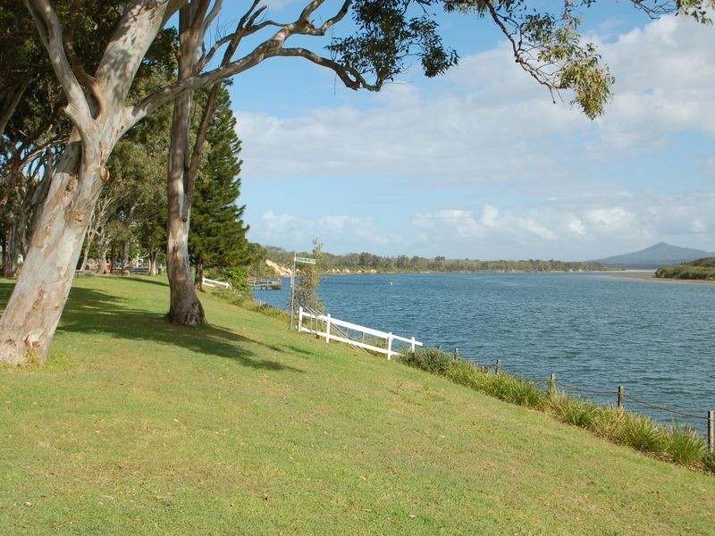12 Wedgwood Drive, Mylestom NSW 2454