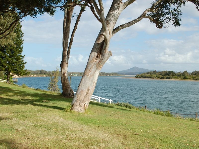 12 Wedgwood Drive, Mylestom NSW 2454