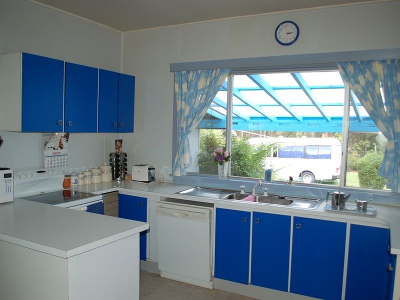 10223 Armidale Road, Hernani NSW 2453