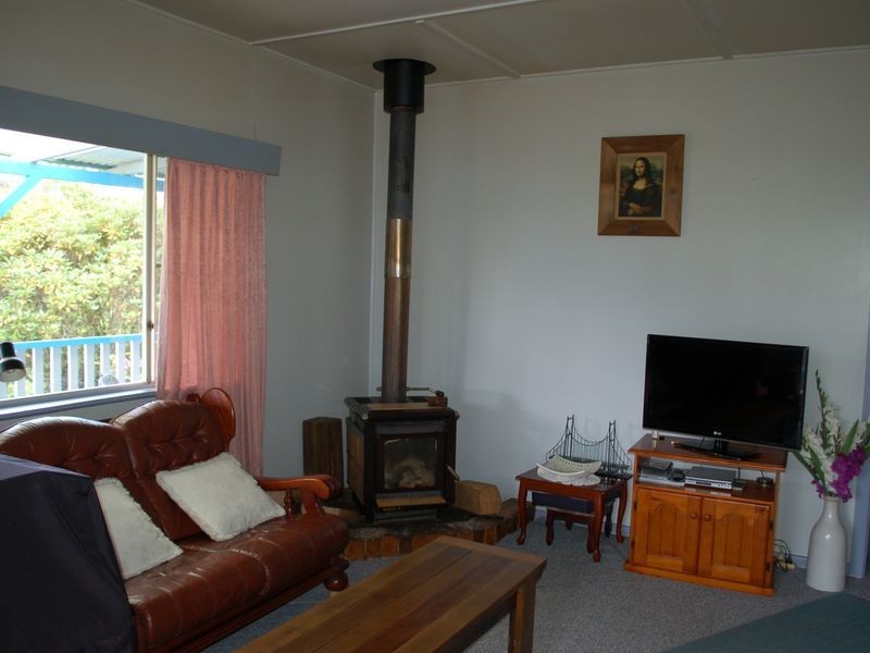 10223 Armidale Road, Hernani NSW 2453