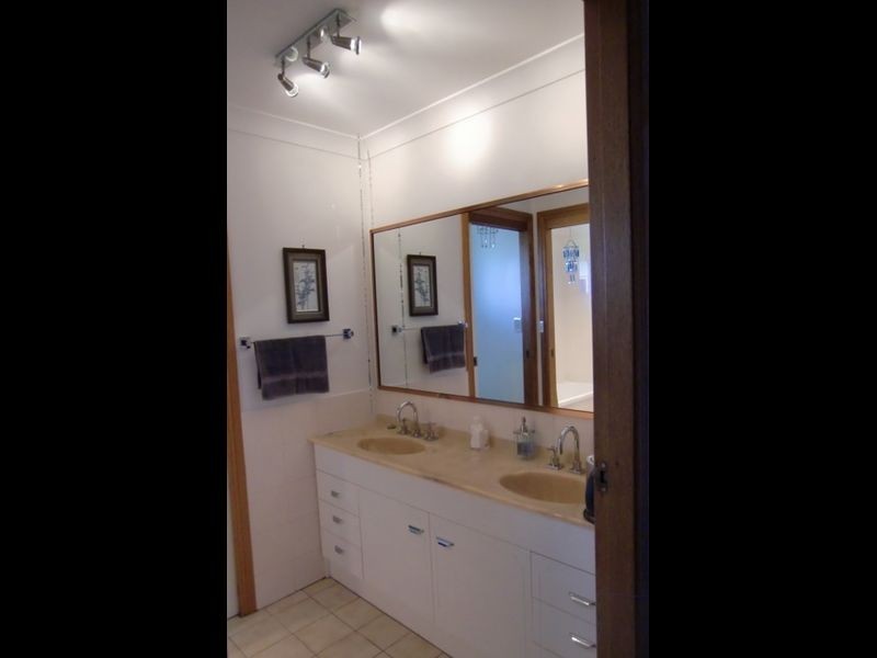 2 Burrawong Parade, Urunga NSW 2455