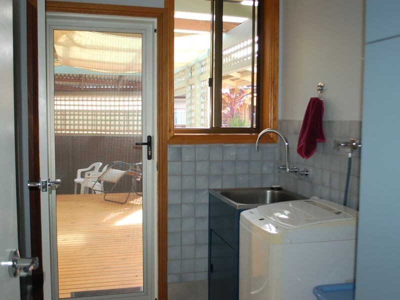 2 Burrawong Parade, Urunga NSW 2455