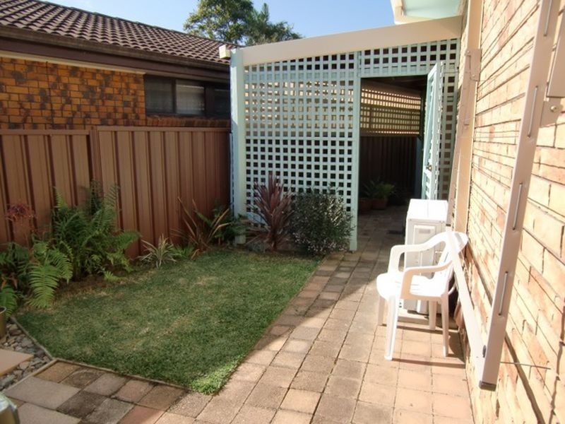 2 Burrawong Parade, Urunga NSW 2455