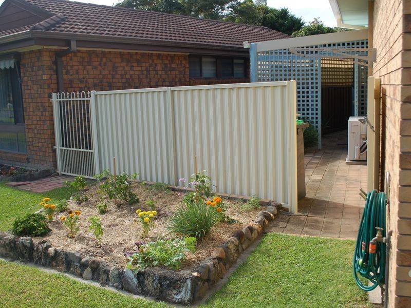 2 Burrawong Parade, Urunga NSW 2455