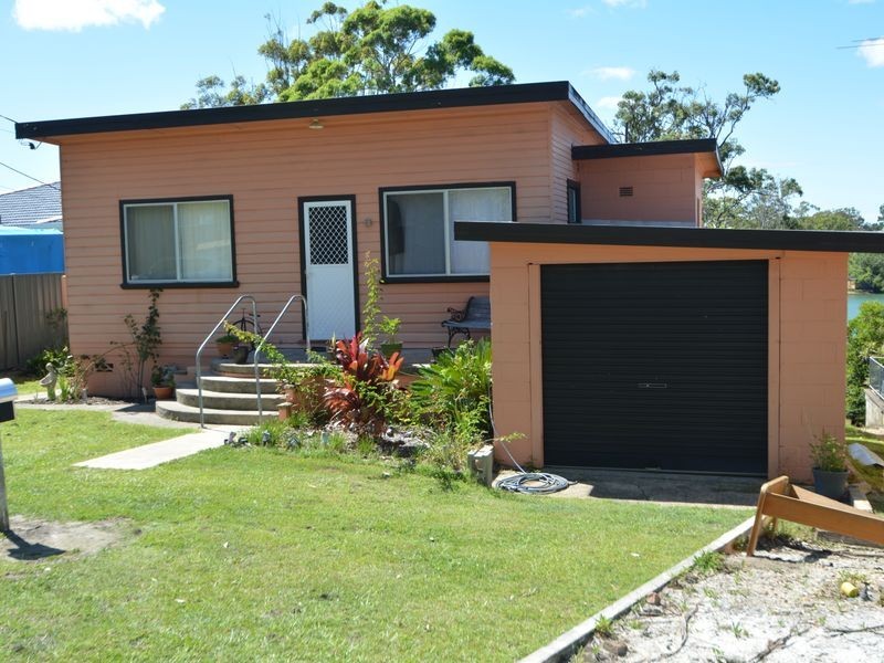 3 Vernon Place, Urunga NSW 2455