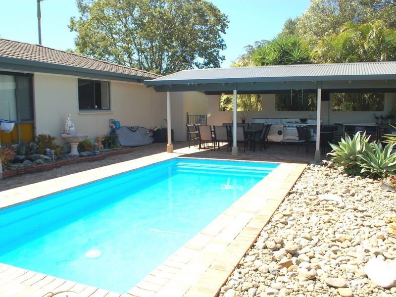 163 Waterfall Way, Raleigh NSW 2454