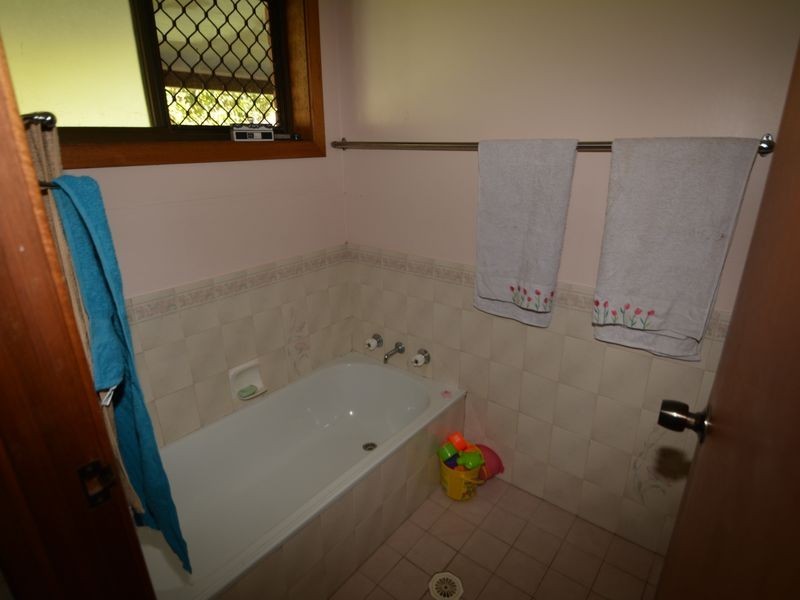 5 Yellow Rock Road, Urunga NSW 2455