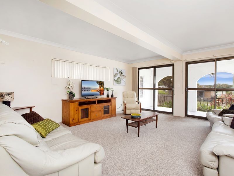 16 Moore Place, Urunga NSW 2455
