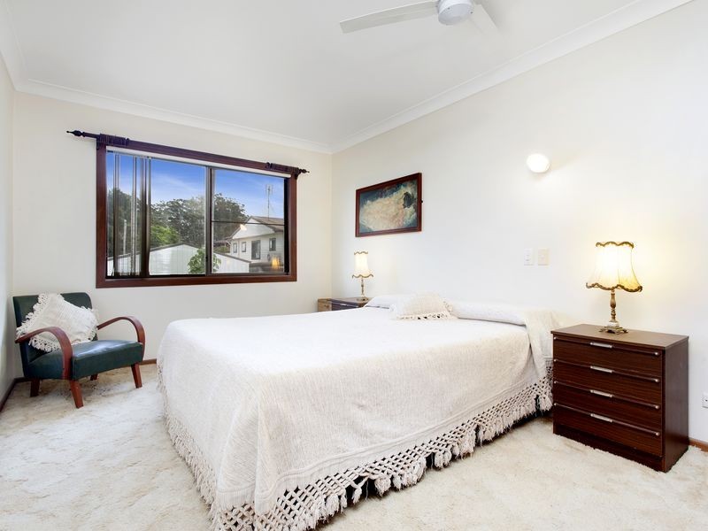 16 Moore Place, Urunga NSW 2455