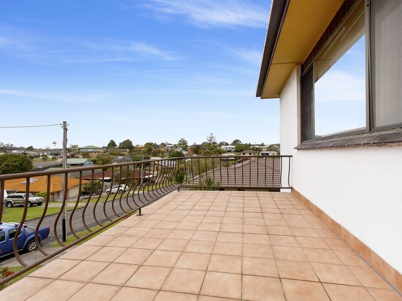 16 Moore Place, Urunga NSW 2455