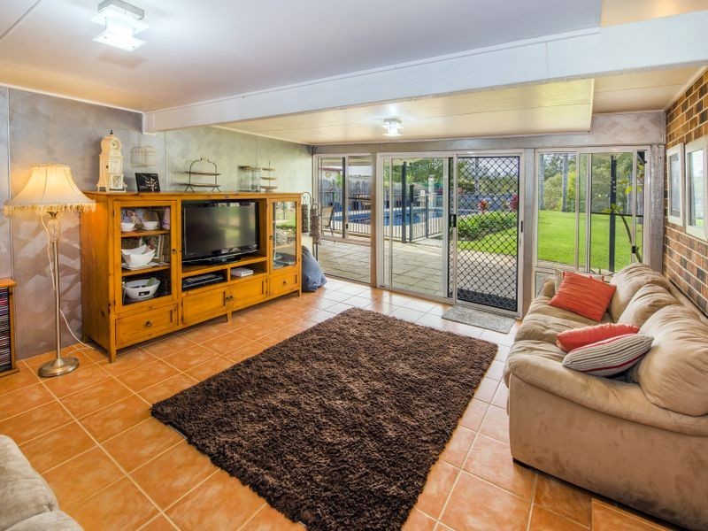 32 Burrawong Parade, Urunga NSW 2455