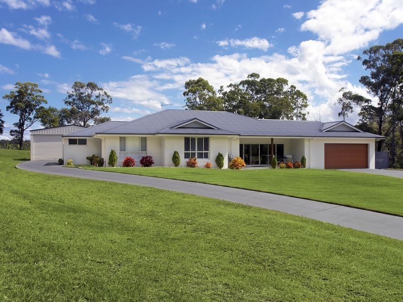 137 Pearl Circuit, Valla NSW 2448