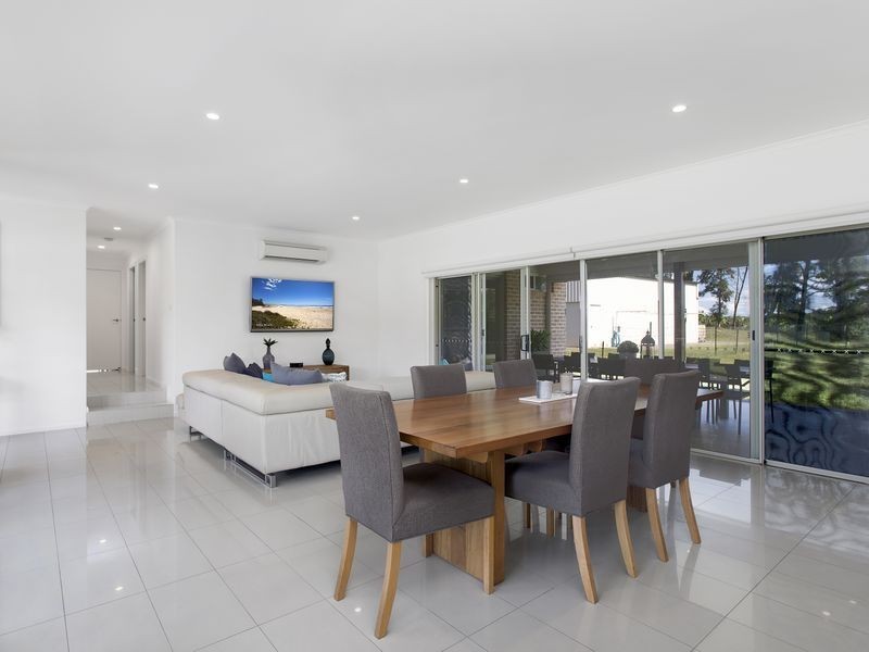 137 Pearl Circuit, Valla NSW 2448