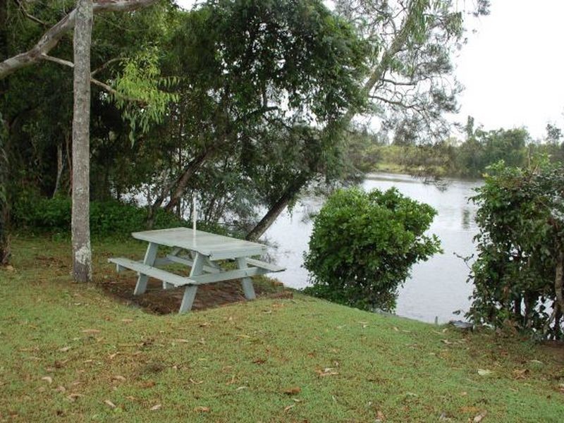 11 Burrawong Street, Urunga NSW 2455