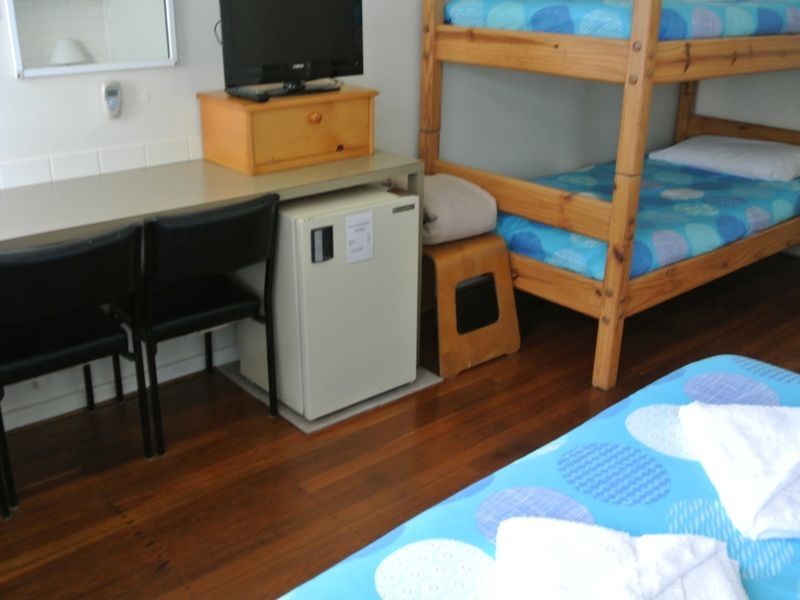 6 Ferry Street, Urunga NSW 2455