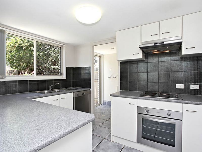 13/6 Station Road, Burpengary QLD 4505