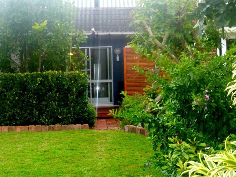 10 Spinnaker Drive, Sandstone Point QLD 4511