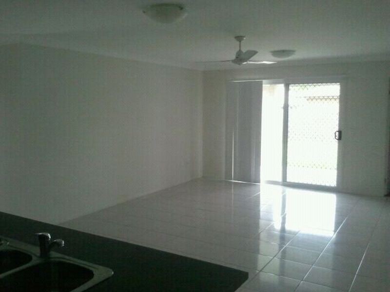 11 Robyn Close, Deception Bay QLD 4508