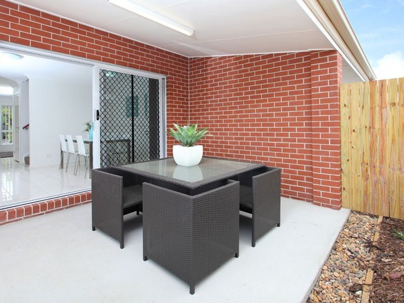 Unit 8/ 23 Young Rd, Narangba QLD 4504