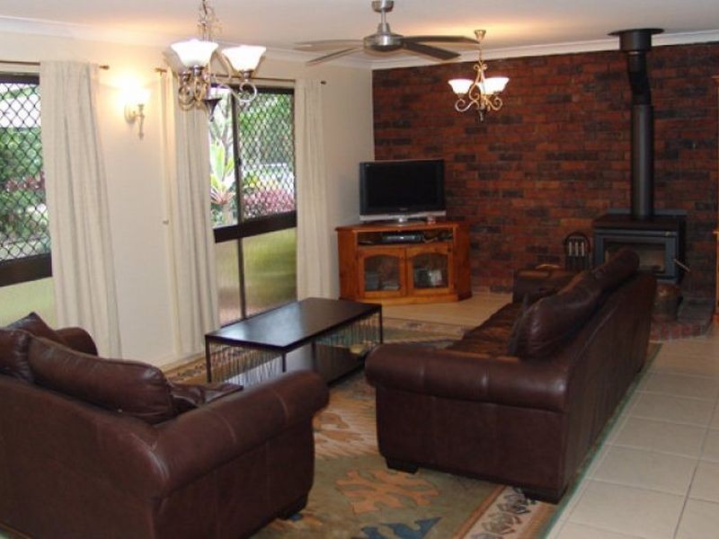 238 Peterson Road, Morayfield QLD 4506