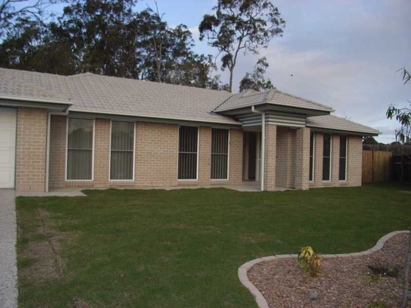 15 Radiata Court, Morayfield QLD 4506