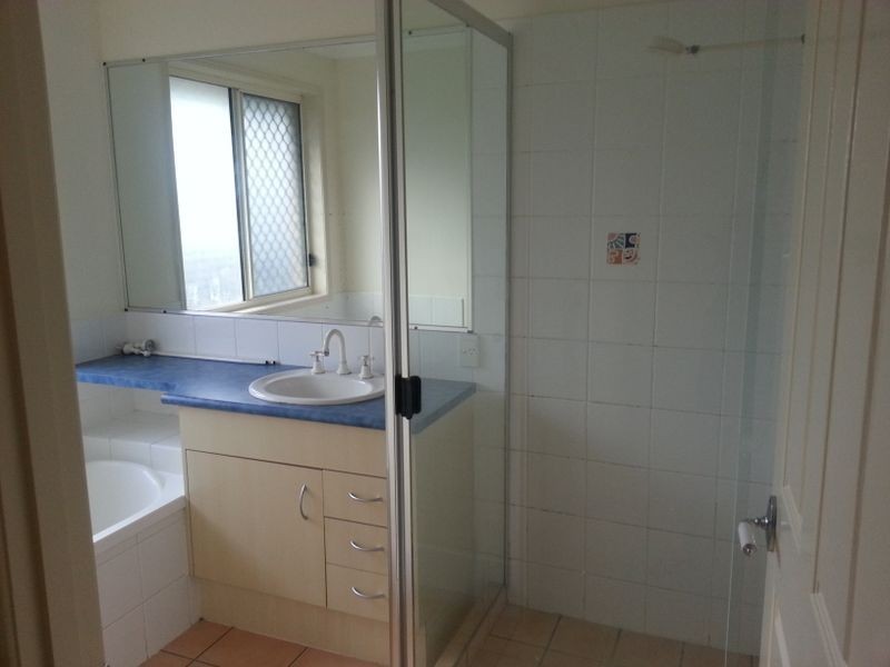 21 Amie Louise Pl, Bellmere QLD 4510