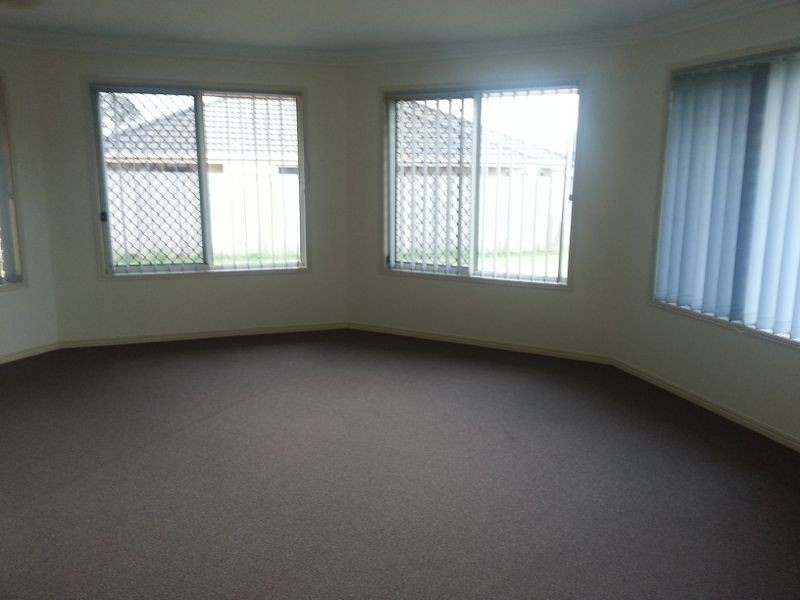 21 Amie Louise Pl, Bellmere QLD 4510