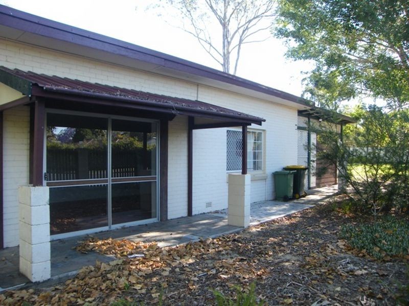 18 Henderson Rd, Burpengary QLD 4505