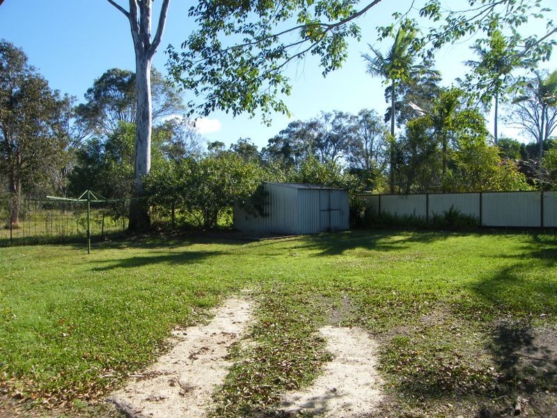 18 Henderson Rd, Burpengary QLD 4505