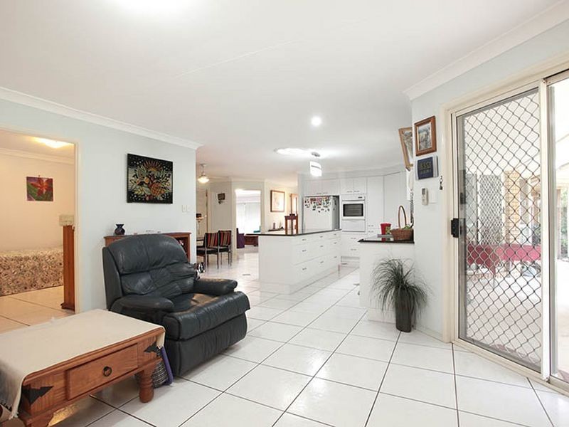 83 Allison Drive, Kallangur QLD 4503