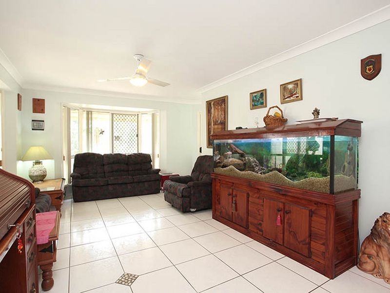 83 Allison Drive, Kallangur QLD 4503