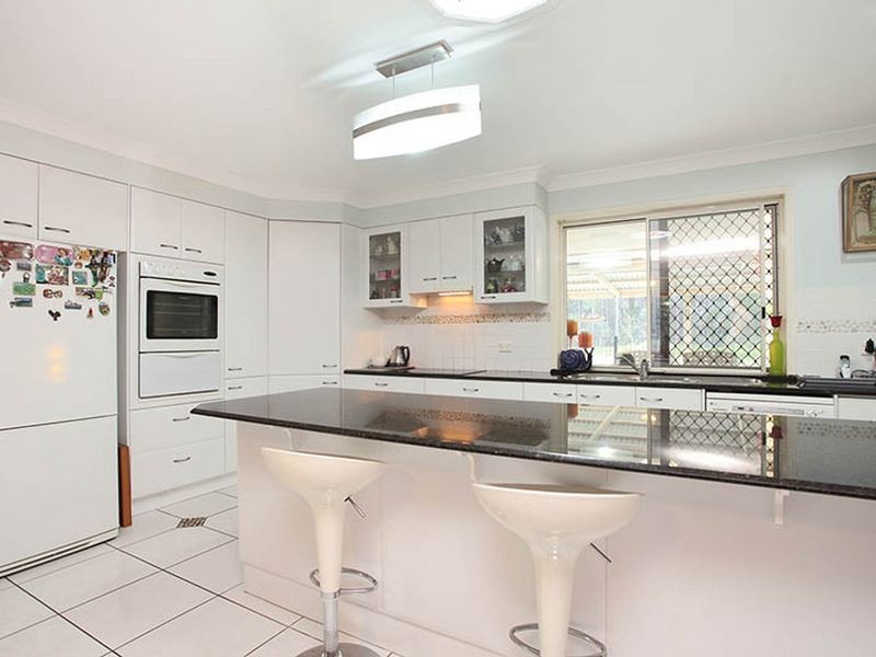 83 Allison Drive, Kallangur QLD 4503