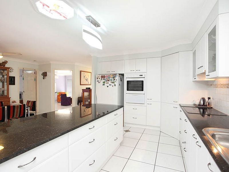 83 Allison Drive, Kallangur QLD 4503