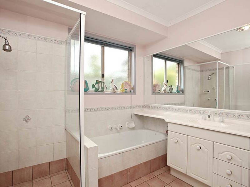 11 Gibbons Court, Burpengary QLD 4505