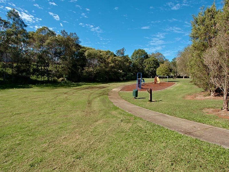 2 Jillian Court, Kallangur QLD 4503