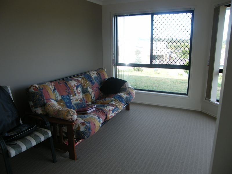 21 Barrine Court, Narangba QLD 4504