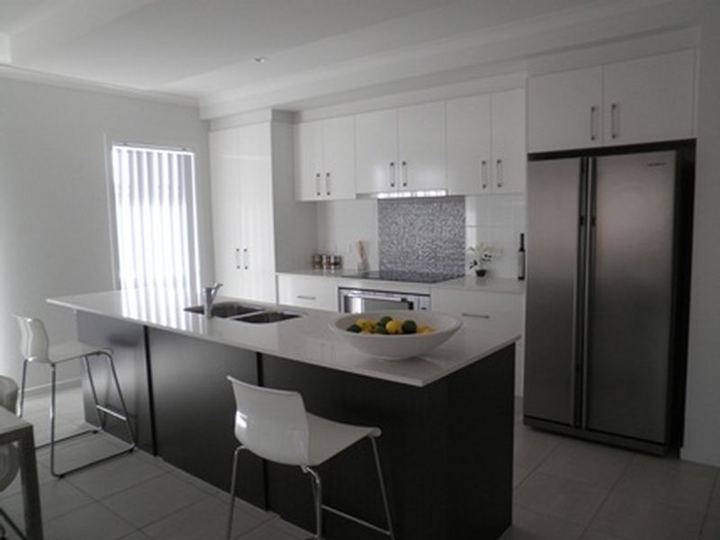 Paradise Road and Morayfield Road, Burpengary QLD 4505