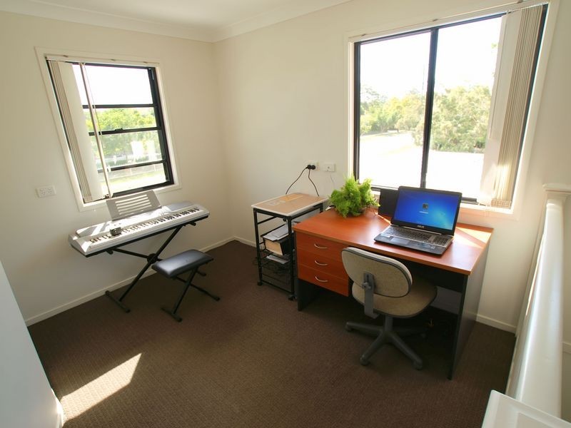 2/9 David Street, Burpengary QLD 4505