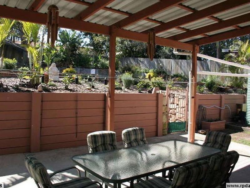 6 Champagne Street, Petrie QLD 4502