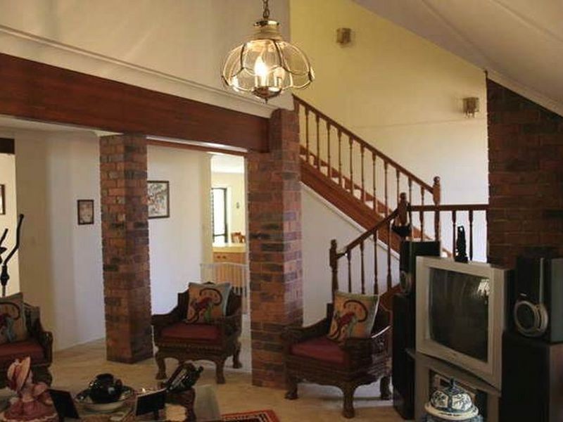 6 Champagne Street, Petrie QLD 4502