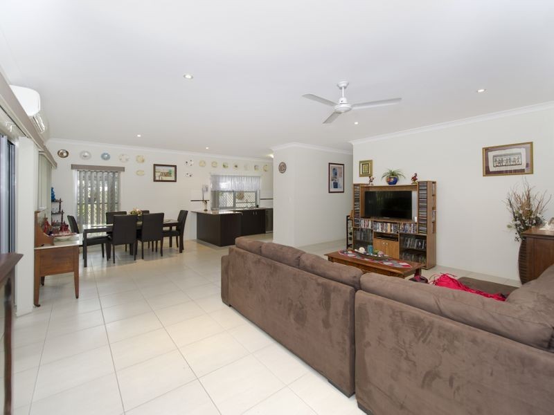 39 Maidenhair Drive, Narangba QLD 4504