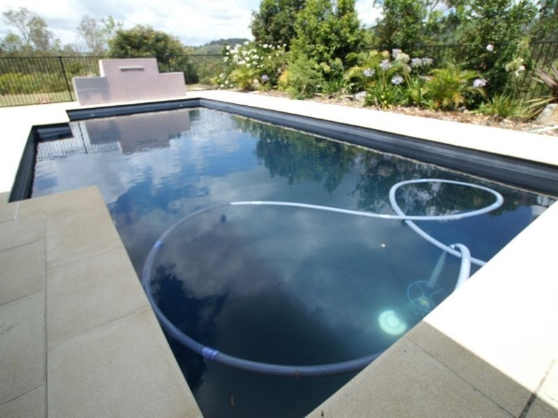 205 Montanus Drive, Woodford QLD 4514